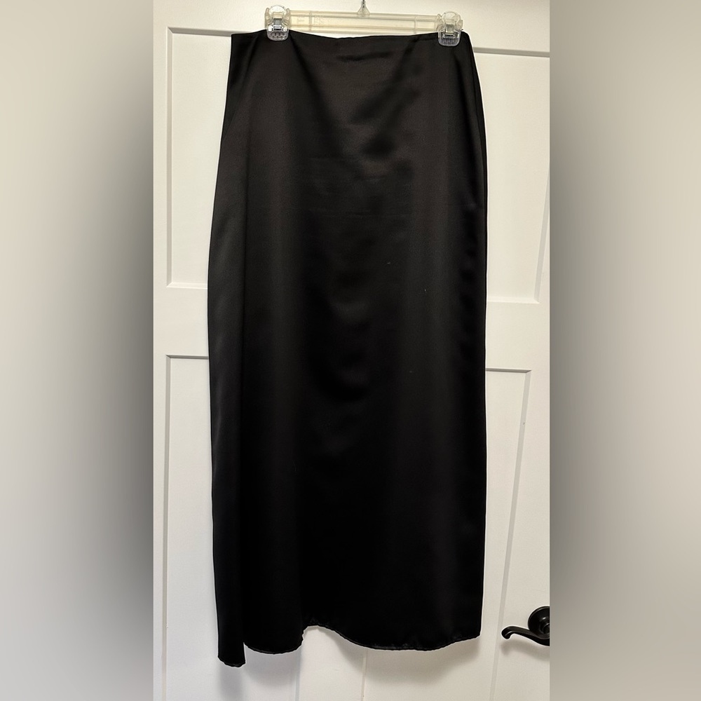 XScape size 12 black satin floor length skirt